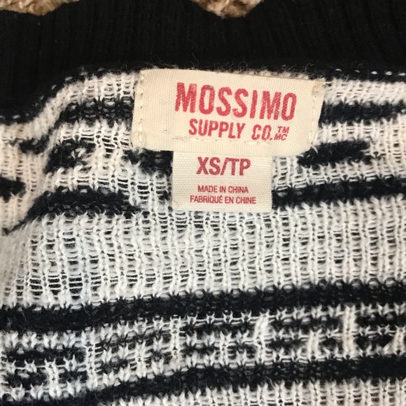 Aztec Pattern Long Sleeve Cardigan by Mossimo - Picture 5 of 7